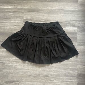 Black tennis skirt with shorts